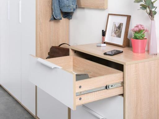 Куба Моби прихожая