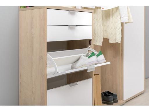 Нэкст Моби прихожая