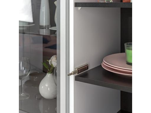 Сидней Моби гостиная